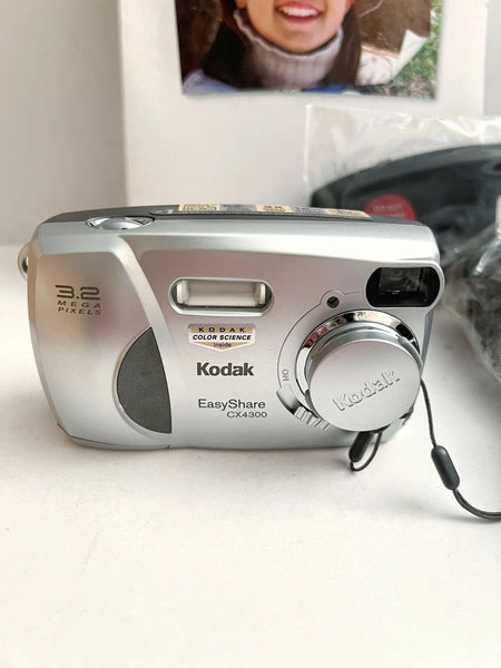 Kodak Eastman: EasyShare DX4330 Price Guide: estimate a camera value Kodak Eastman: EasyShare DX4330 Price Guide: estimate a camera value