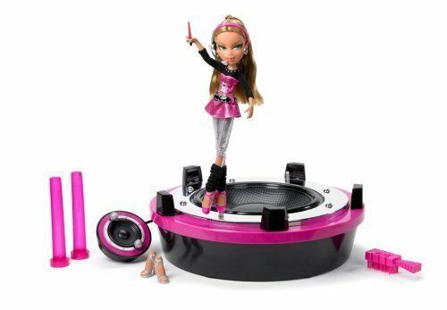 NEW Bratz Star Singerz RC Dance Stage+Fianna Doll Spin Dance Light Sound  Remote