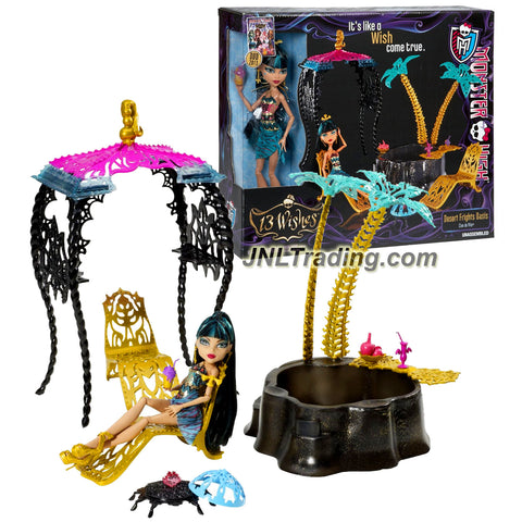 Mattel Year 2012 Monster High "13 Wishes" Series 11 Inch Doll Playset - DESERT FRIGHTS OASIS (Y7716) with Cabana, Jacuzzi, Palm Trees, Lounge Chairs, Fire Pit and Cleo de Nile Doll