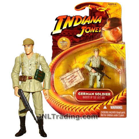 Indiana Jones Year 2008 Raiders of the Lost Ark Movie Series 4 Inch Tall Figure - GERMAN SOLDIER in Uniform with Machine Gun and Hidden Relic