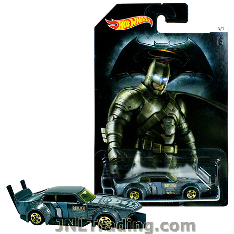 Hot Wheels Year 2015 Batman vs Superman Dawn of Justice Series 1:64 Scale Die Cast Car Set 3/7 - BATMAN MAD MANGA DJL52