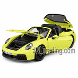 Maisto Special Edition Series 1:18 Scale Die Cast Car - Yellow Sports Coupe PORSCHE 911 TARGA 4 GTS (992.2) with Display Base