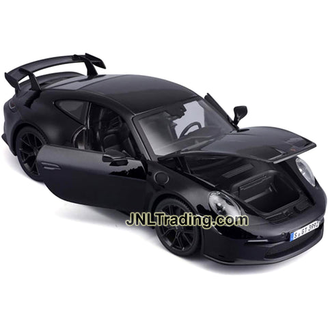 Maisto Special Edition Series 1:18 Scale Die Cast Car Set - Black Sports  Coupe PORSCHE 911 GT3 with Spoiler and Display Base