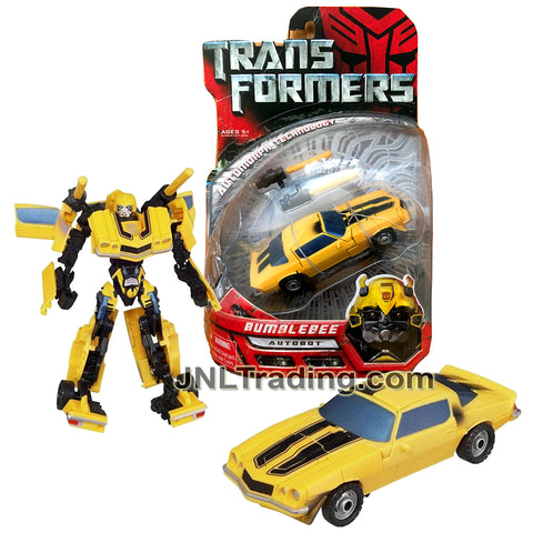 Year 2006 Transformers Movie Series Deluxe Class 6 Inch Tall Figure - Autobot BUMBLEBEE with 2 Missile Launching Blasters (Classic 1974 Camaro)