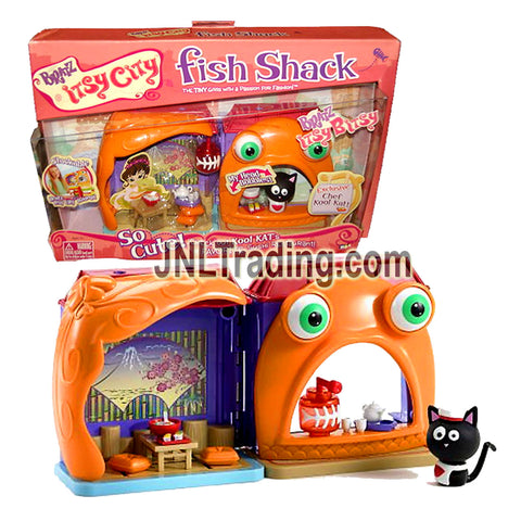 MGA Entertainment Bratz Itsy Bitsy Series 2-1/2" Doll Accessory - FISH SHACK Sushi Restaurant with Chef Kool Kat, Teapot, Cups, Bowl & Lantern