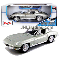 Maisto Special Edition Series 1:18 Scale Die Cast Car Set - Silver