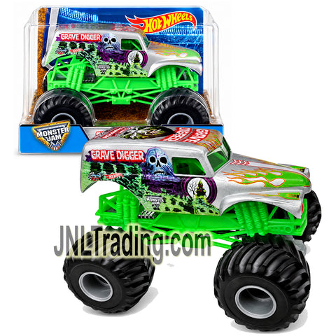 Year 2016 Hot Wheels Monster Jam 1:24 Scale Die-Cast Metal Monster Truck - SILVER GRAVE DIGGER DJW86 with Working Suspension and 4-Wheel Steering