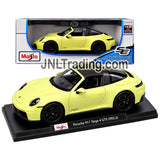Maisto Special Edition Series 1:18 Scale Die Cast Car - Yellow Sports Coupe PORSCHE 911 TARGA 4 GTS (992.2) with Display Base