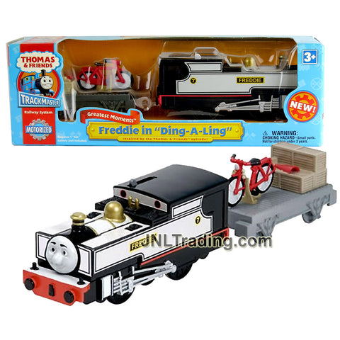 Year 2008 Thomas and Friends Trackmaster Motorized Railway 2 Pack Train Set - FREDDIE in "Ding-A-Ling" with Bike, Workbench and Flatbed Wagon