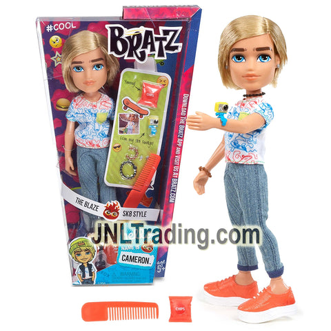 Year 2015 MGA Bratz Hello My Name Is Series 10 Inch Doll Set - The Blaze SK8 Style CAMERON with Camera, Chips Bag, Bracelet, Necklace & Earrings