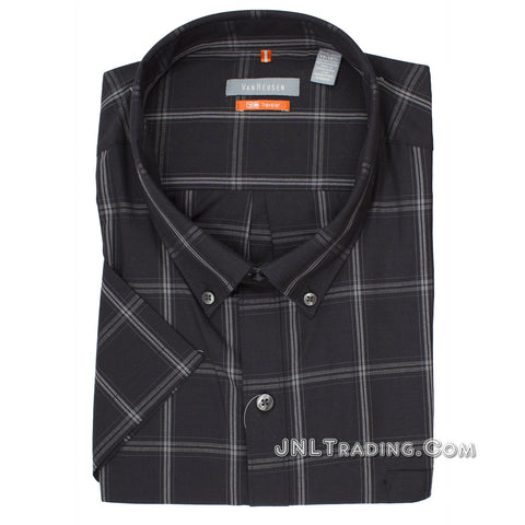 Van Heusen Traveler Men's Plaid Short Sleeve Button Up Shirt Van Heusen Traveler Men's Plaid Short Sleeve Button Up Shirt