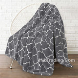 MONTE & JARDIN Luxury Collection Ultra Plush Throw Soft Warm Modern Blanket