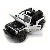 Maisto Special Edition Series 1:18 Scale Die Cast Car Set - White Compact Sport Utility Vehicle SUV 2014 JEEP WRANGLER TOPLESS