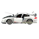 Maisto Special Edition Series 1:18 Scale Die Cast Car Set - White Sports Coupe PORSCHE 911 GT3 RS 4.0 with Spoiler & Base