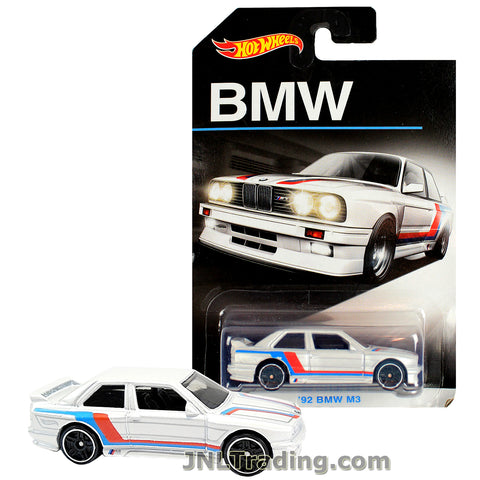 Hot Wheels Year 2015 BMW Series 1:64 Scale Die Cast Car Set 2/8 - White Color Luxury Coupe '92 BMW M3 DJM81