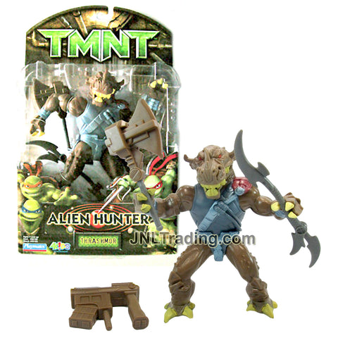 Year 2007 Teenage Mutant Ninja Turtles TMNT Alien Hunter Series 7 Inch Tall Figure - THRASHMOR with Battle Axe, Big Blaster and Double Blade Halberd