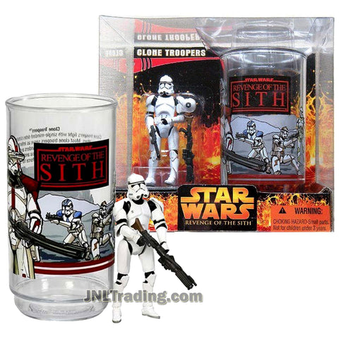 Star Wars Year 2005 Revenge of the Sith Series 4 Inch Tall Figure Set : CLONE TROOPERS with Blaster and Rifle Plus Collectible Cup