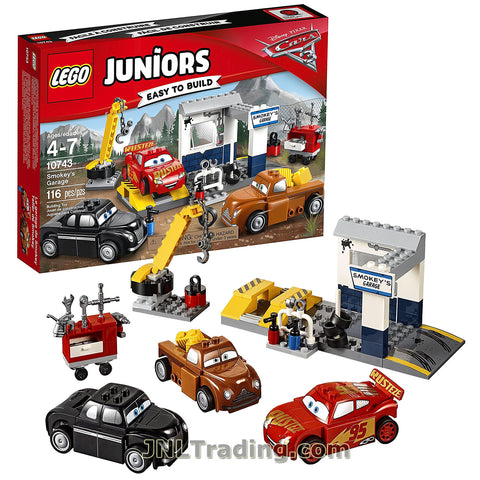 Lego Juniors Year 2017 Cars Series Set #10743 - SMOKEY'S GARAGE with Lightning McQueen, Junior Moon and Smokey (Pieces: 116)