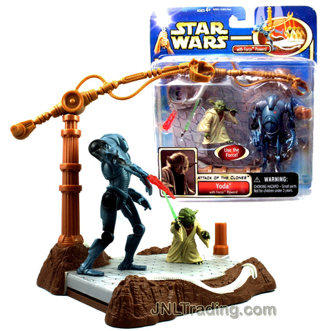 Year 2002 Star Wars Movie Attack of the Clones Series Figure Set - YODA with Force Powers Plus Lightsaber, Super Battle Droid and Display Base with Force Push Action
