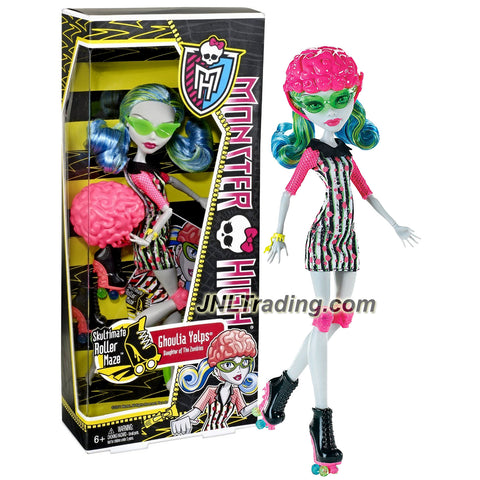 Mattel Year 2011 Monster High Skultimate Roller Maze Series 10 Inch Doll - Ghoulia Yelps "Daughter of the Zombies" with Removable Helmet, Roller Blade and Doll Stand (X3675)