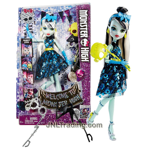 Mattel Year 2015 Welcome to Monster High Series 11 Inch Doll Set - FRANKIE STEIN with 3 Masquerade Masks
