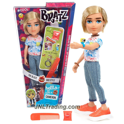 MGA Year 2015 Bratz Hello My Name Is Series 10 Inch Doll Set - The Blaze SK8 Style CAMERON with Camera, Chips Bag, Bracelet, Necklace & Earrings