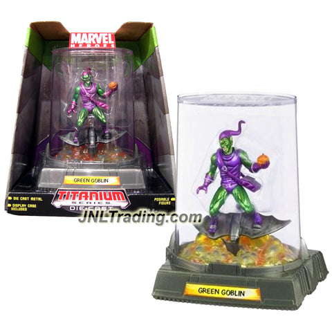 Marvel Heroes Year 2006 Titanium Die-Cast Series 4 Inch Tall Figure - GREEN GOBLIN (Color Version) with Pumpkin Bomb, Glider and Display Case
