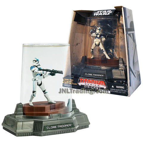 Star Wars Year 2006 Titanium Die Cast Series 4 Inch Tall Figure - CLONE TROOPER (Color Version) with Blaster Rifle and Display Case