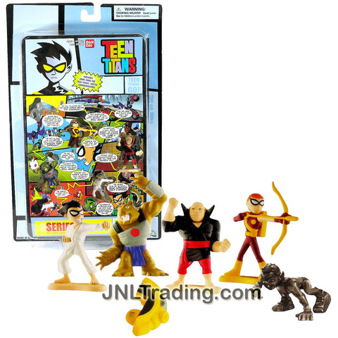 Bandai Year 2005 DC Comics Teen Titans Go! Series 1 Page 3 Mini 4 Pack 1-1/2 Inch Tall Figure Set - MARTIAL ARTS ROBIN, BEAR, KATAROU and SPEEDY Plus Beast Boy Dice and Titans Communicator Part 3