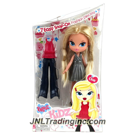 MGA Entertainment Bratz Kidz "7 Easy Snap-On" Series 7 Inch Doll - CLOE with Red Tops, Dark Grey Pants, Grey Dress and Earrings