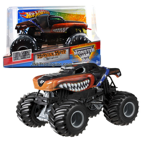 Hot Wheels Year 2012 Monster Jam 1:24 Scale Die Cast Metal Body Official Monster Truck Series #T8532 - MONSTER MUTT ROTTWEILER with Monster Tires, Working Suspension and 4 Wheel Steering (Dimension : 7" L x 5-1/2" W x 4-1/2" H)