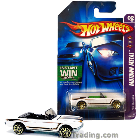 Hot Wheels Year 2006 Teams Motown Metal Series 1:64 Scale Die Cast Car Set #2 - White Color Convertible Sports Coupe '65 MUSTANG with Openable Hood J3413