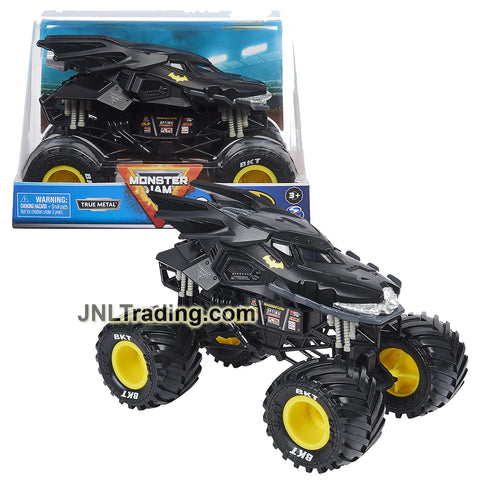 Year 2021 Monster Jam 1:24 Scale Die Cast Metal Official Truck Series - DC BATMAN with Monster Tires and Working Suspension