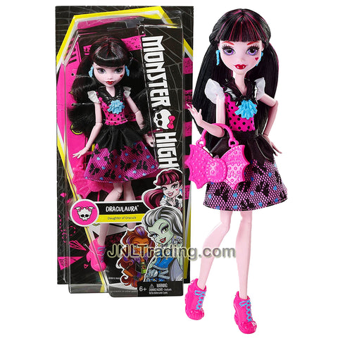Year 2015 Monster High How Do You Boo? Series 11 Inch Doll Set - Daughter of Dracula DRACULAURA with Earrings and Purse