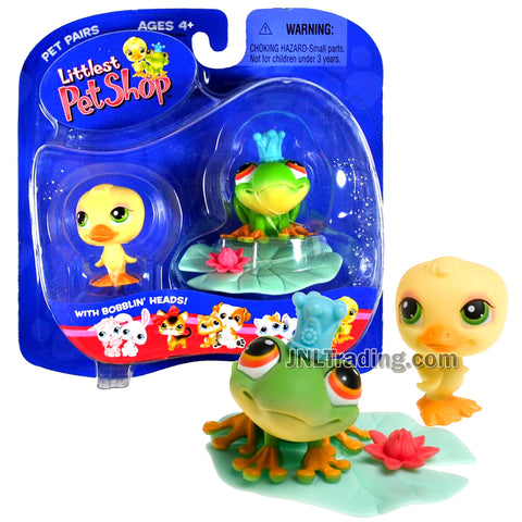Year 2004 Littlest Pet Shop LPS Pet Pairs Series Bobble Head Figure - Duck and Frog with Crown, Lily Pad