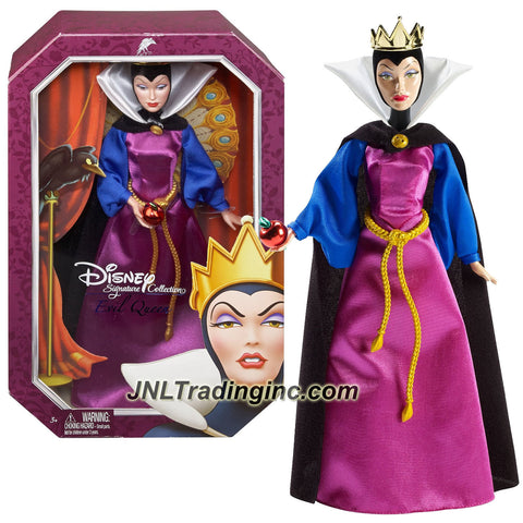 Mattel Year 2013 Disney Signature Collection Snow White and the Seven Dwarf Series 12 Inch Doll - EVIL QUEEN (BDJ33) with Apple