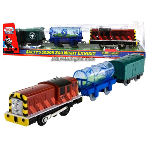 Fisher Price Year 2009 Thomas and Friends "Glow in the Dark" Trackmaster Battery Powered 3 Pack Train Set - SALTY's SODOR ZOO NIGHT EXHIBIT with Aquarium Tank Filled with "Eel" Car and Green Caboose