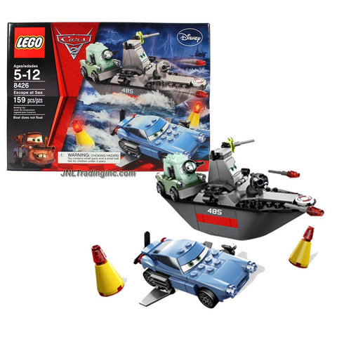 Lego Year 2011 Disney Pixar "Cars 2" Movie Scene Set #8426 - ESCAPE AT SEA with Professor Zundapp, Finn McMissile and Battleboat (Total Pieces: 159)