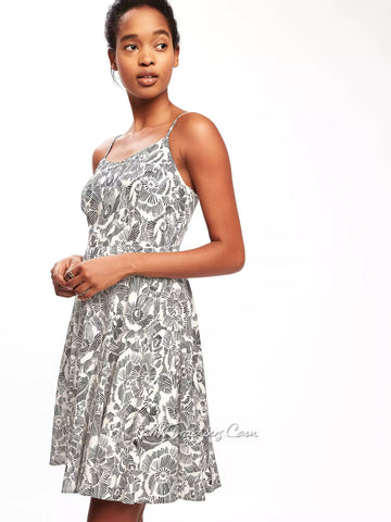 Old Navy Women Fit & Flare Classic Cute Stylist Floral Cami Summer Sun JNL Trading Old Navy Women Fit & Flare Classic Cute Stylist Floral Cami Summer Sun JNL Trading